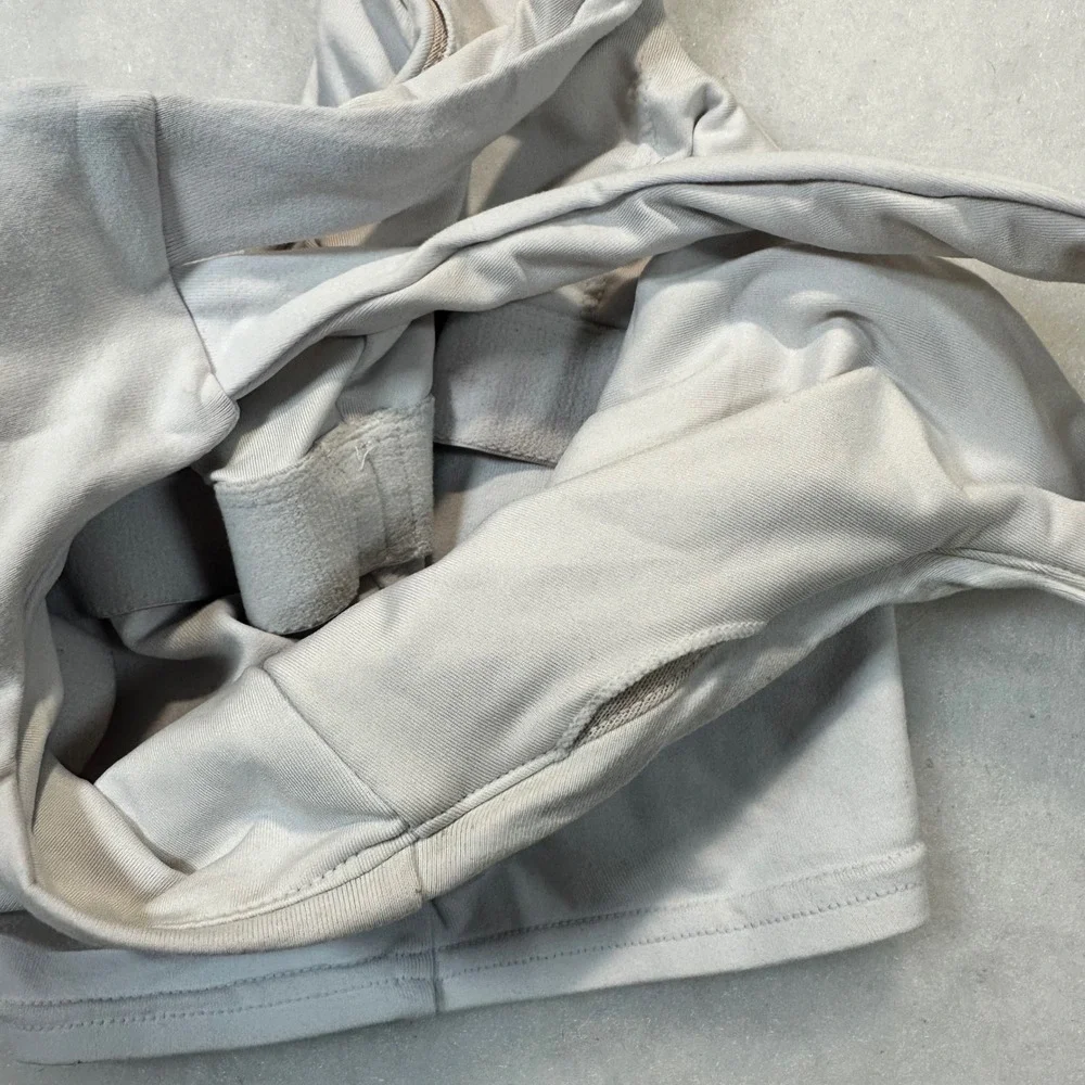 Alo Real Bra Tank Women XS‎ Gray Cropped V-Neck Racerback Athleisure Yoga Top